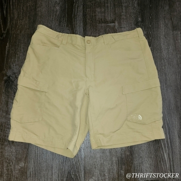 Men's The North Face cargo shorts - Picture 1 of 8